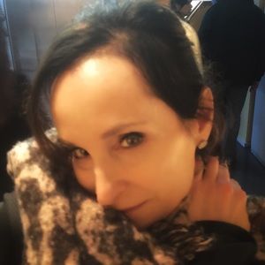 Meet your Posher, Gina